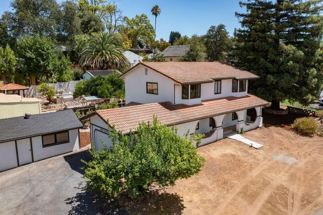 7070 Kayo Dr, Penryn, CA 95663