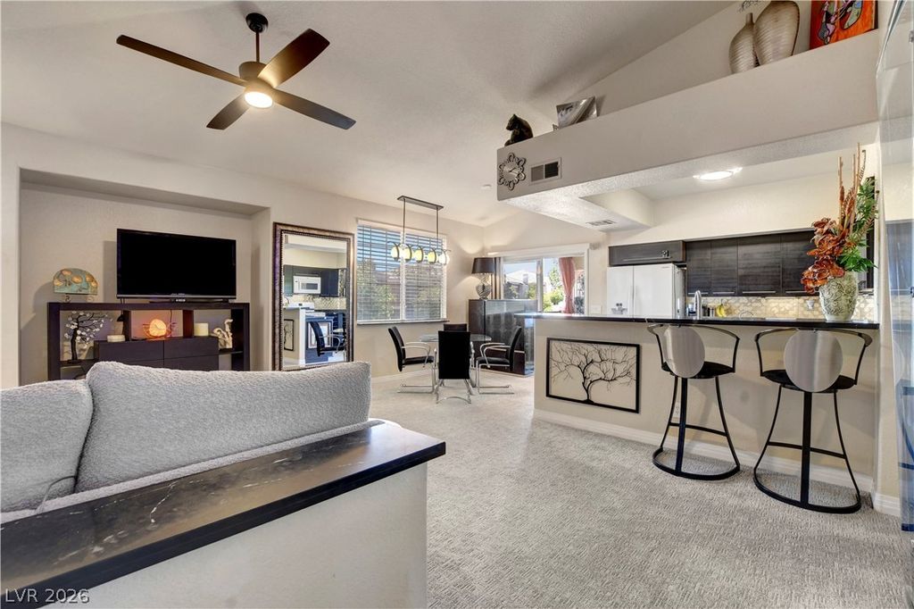 1501 Truett Street 204, Las Vegas, NV 89128