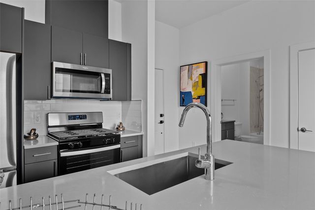 3900 Berkman DR 308, Austin, TX 78723