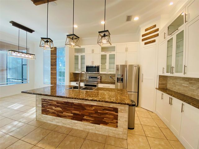 10720 NW 83rd Court, Parkland, FL 33076