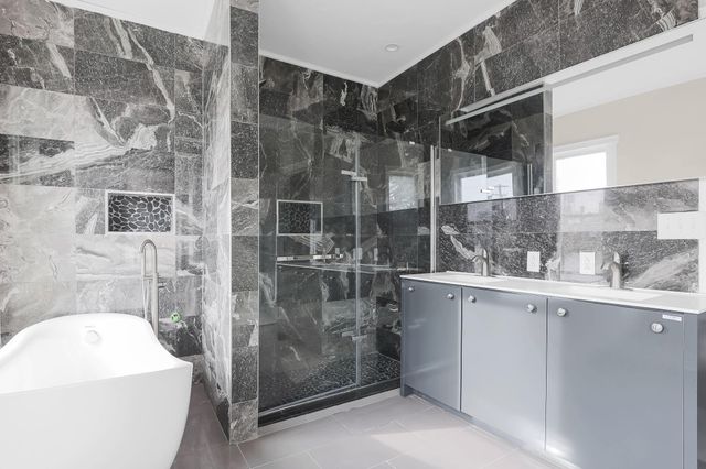 1577 Richmond Avenue, Columbus, OH 43203