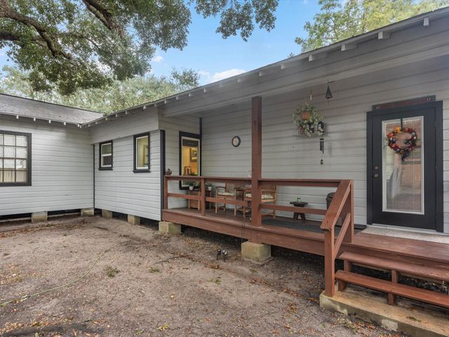 4403 Fcr 78, Manvel, TX 77583