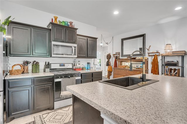 16717 Porterfield Lane, Justin, TX 76247