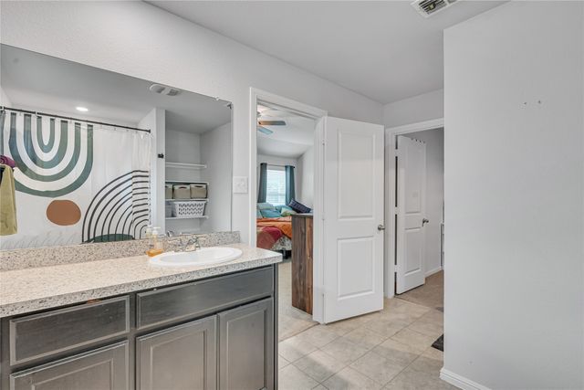 16717 Porterfield Lane, Justin, TX 76247