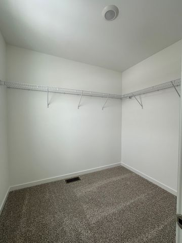 2274 Barbera Drive, Oswego, IL 60543