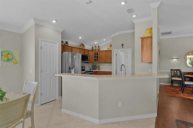 1251 EUREKA MILL RUN, The Villages, FL 32162