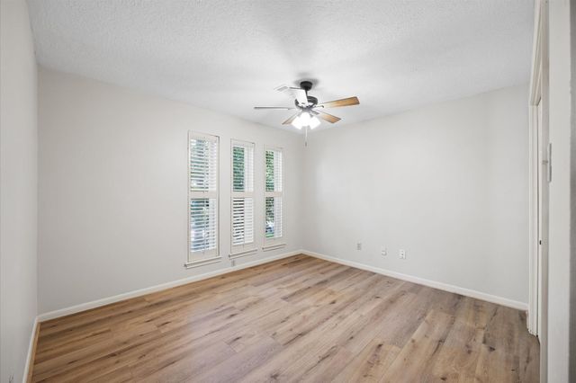 12119 Auburn Hills Drive, Tomball, TX 77377