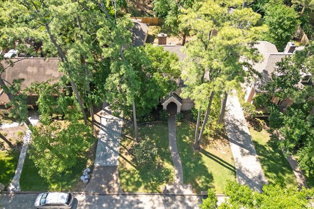 12119 Auburn Hills Drive, Tomball, TX 77377