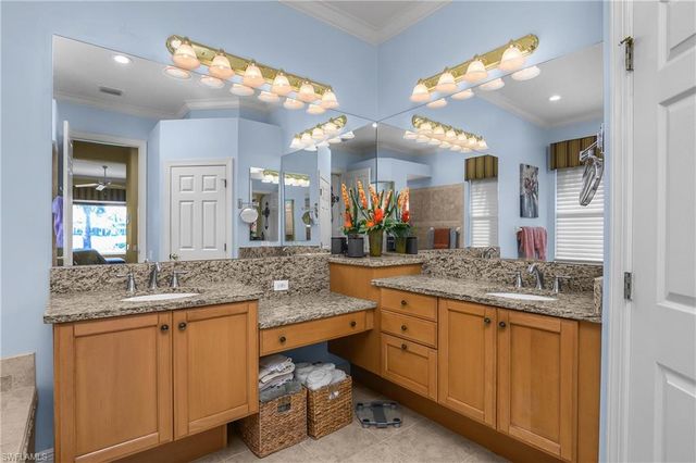 10104 Ginger Pointe CT, Estero, FL 34135