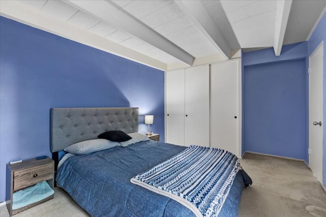 1860 Sherman Avenue 4SW, Evanston, IL 60201