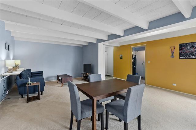 1860 Sherman Avenue 4SW, Evanston, IL 60201