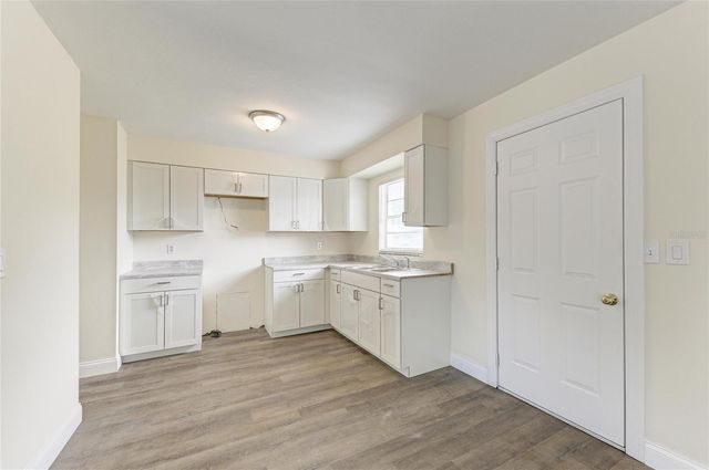 3012 CLAY CIRCLE, Sarasota, FL 34234