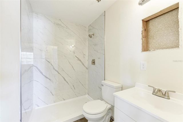 3012 CLAY CIRCLE, Sarasota, FL 34234