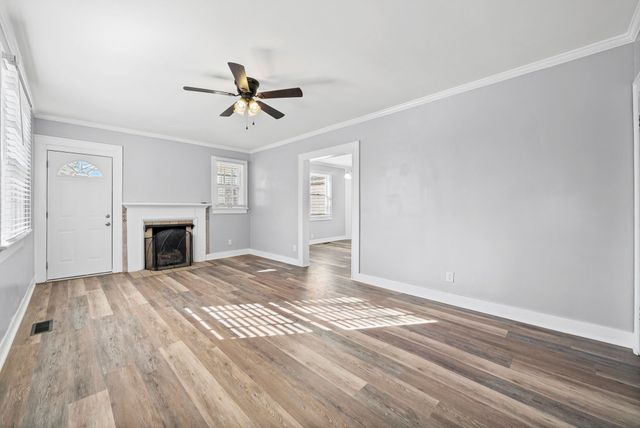 2203 S Main St, Hopkinsville, KY 42240