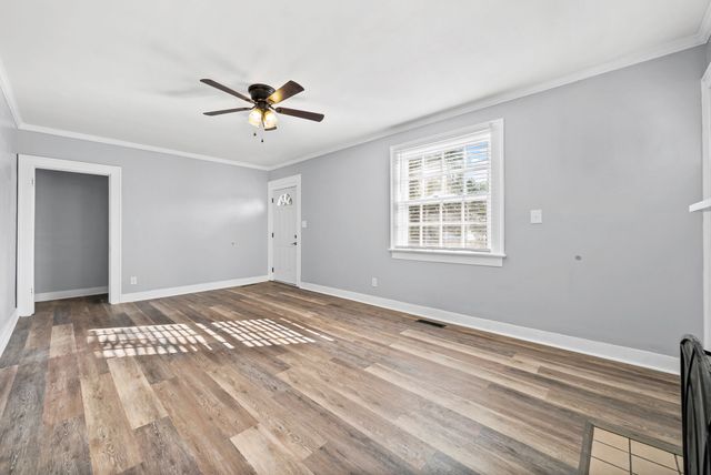 2203 S Main St, Hopkinsville, KY 42240