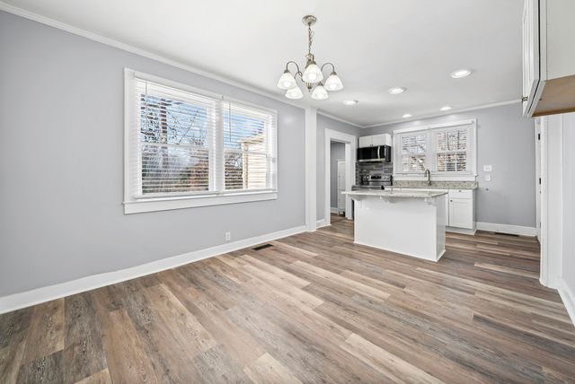 2203 S Main St, Hopkinsville, KY 42240