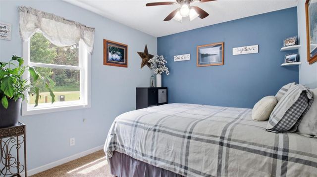 4900 E Spruce Road, Eleva, WI 54738