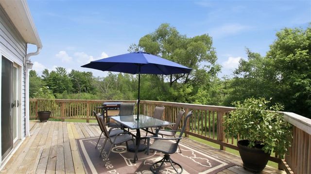 4900 E Spruce Road, Eleva, WI 54738