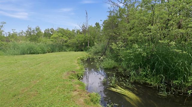 4900 E Spruce Road, Eleva, WI 54738