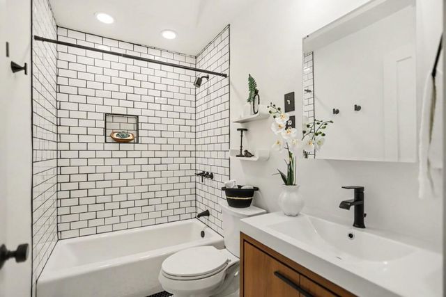 702 Glenwood Avenue SE, Atlanta, GA 30312