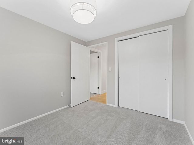 4 BROWER CT, Marlton, NJ 08053