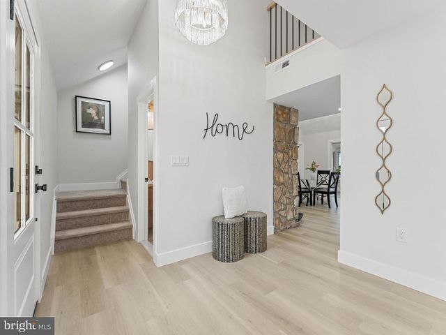 4 BROWER CT, Marlton, NJ 08053