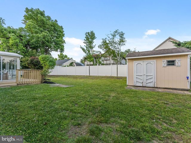 4 BROWER CT, Marlton, NJ 08053
