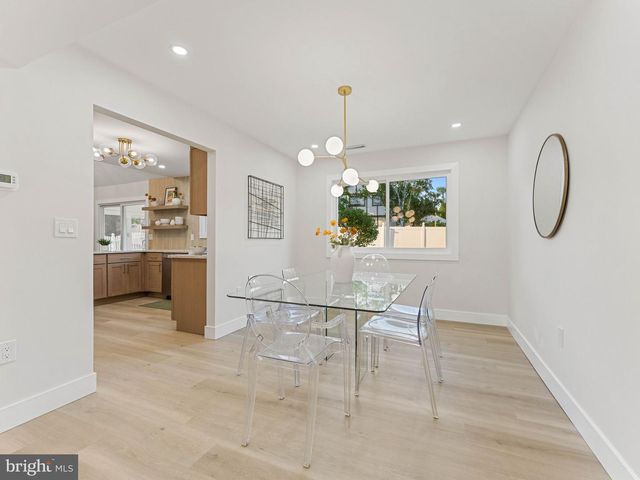 4 BROWER CT, Marlton, NJ 08053