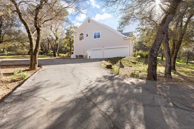 3591 Deer Lake Park Rd, Julian, CA 92036