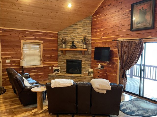 27960 S Hwy 103, Compton, AR 72624