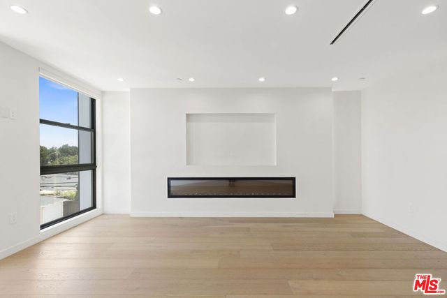 11341 Pearl Street, Los Angeles, CA 90064