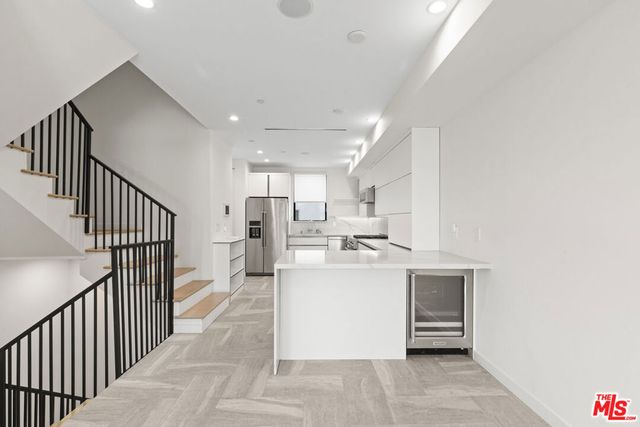 11341 Pearl Street, Los Angeles, CA 90064