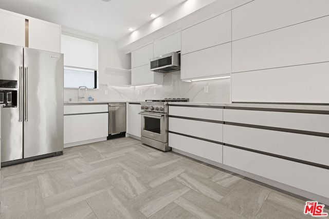 11341 Pearl Street, Los Angeles, CA 90064