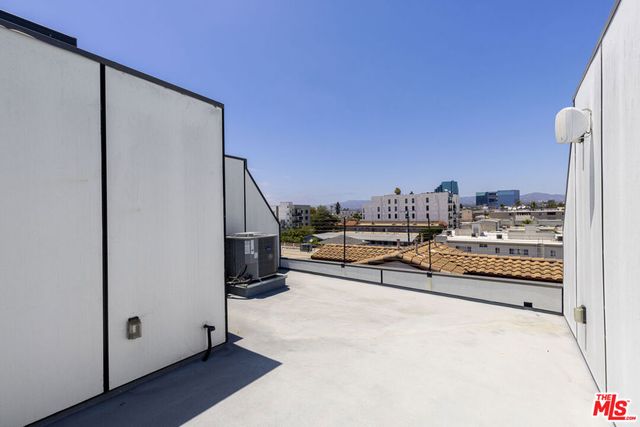 11341 Pearl Street, Los Angeles, CA 90064
