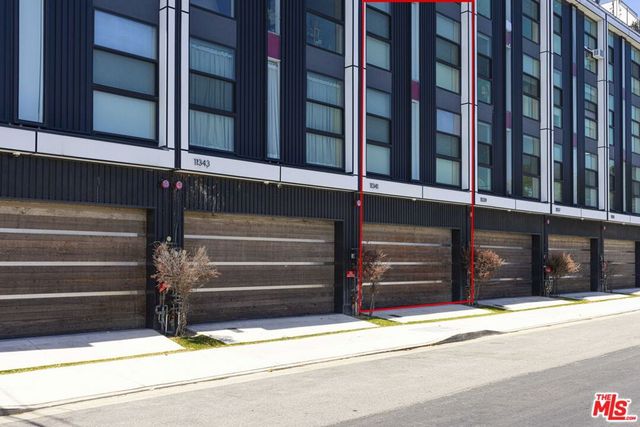 11341 Pearl Street, Los Angeles, CA 90064