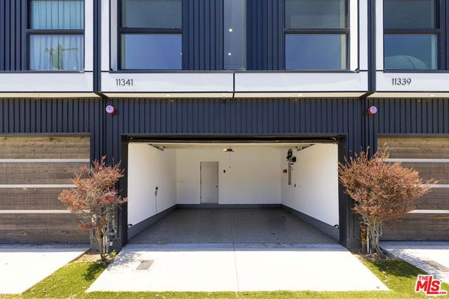 11341 Pearl Street, Los Angeles, CA 90064