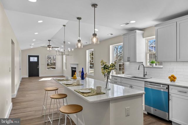 154 TAUNTON BLVD, Medford, NJ 08055