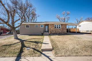1703 Sheridan Rd, Pueblo, CO 81001