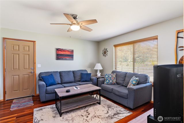 163 Ocean Boulevard, Ocean City, WA 98569