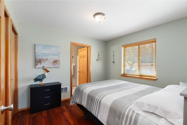 163 Ocean Boulevard, Ocean City, WA 98569