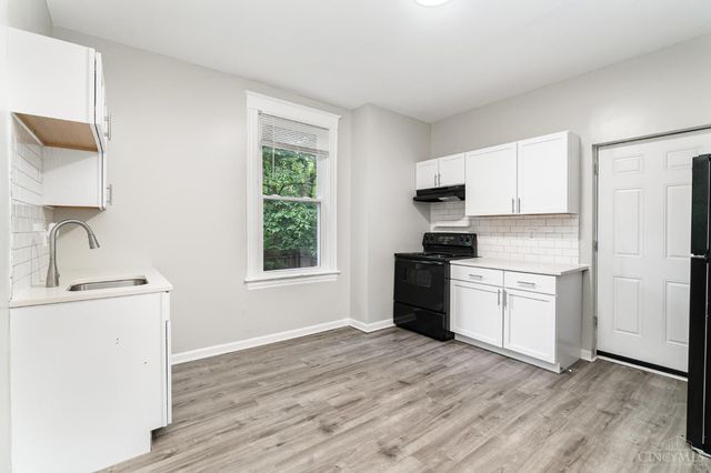 1318 Beech Avenue, Cincinnati, OH 45205