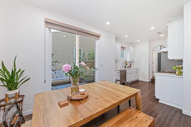 4324 Ocean Ln, Elk Grove, CA 95757