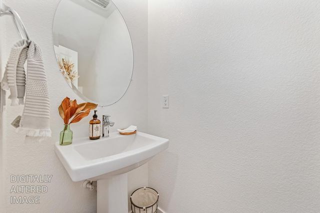 4324 Ocean Ln, Elk Grove, CA 95757