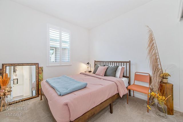 4324 Ocean Ln, Elk Grove, CA 95757