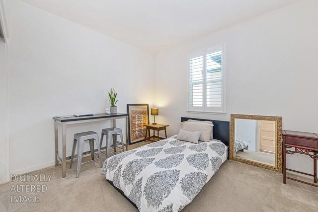 4324 Ocean Ln, Elk Grove, CA 95757