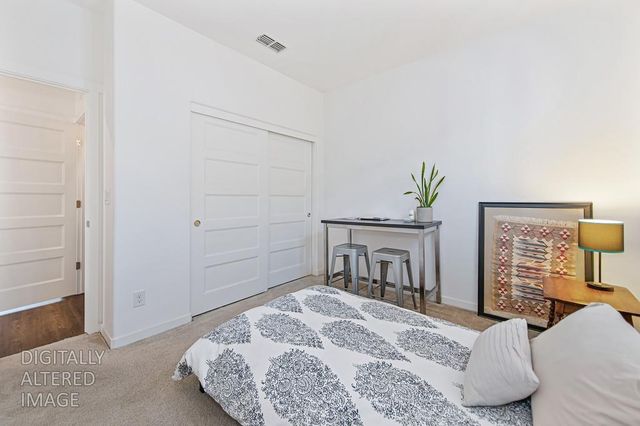 4324 Ocean Ln, Elk Grove, CA 95757
