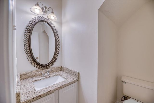 4227 Oak Gardens Drive, Houston, TX 77339