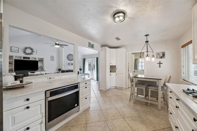 6603 Point Clear Drive, Houston, TX 77069