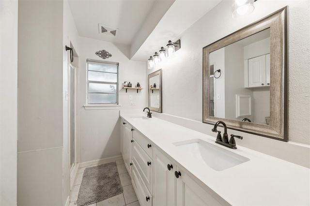 6603 Point Clear Drive, Houston, TX 77069