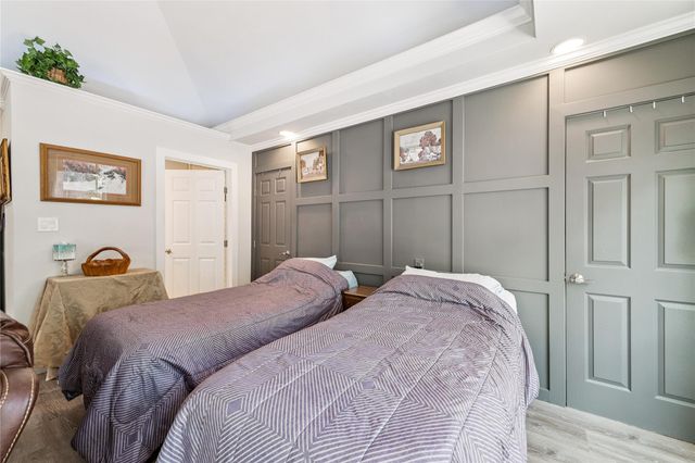 6603 Point Clear Drive, Houston, TX 77069